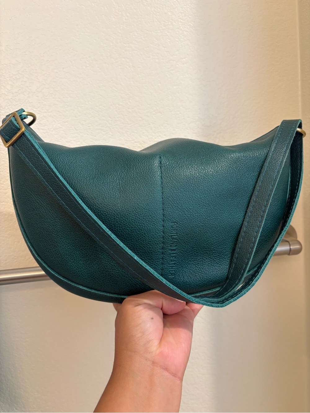 Portland Leather | Large Koala | Seaglass - Picture 5 of 13
